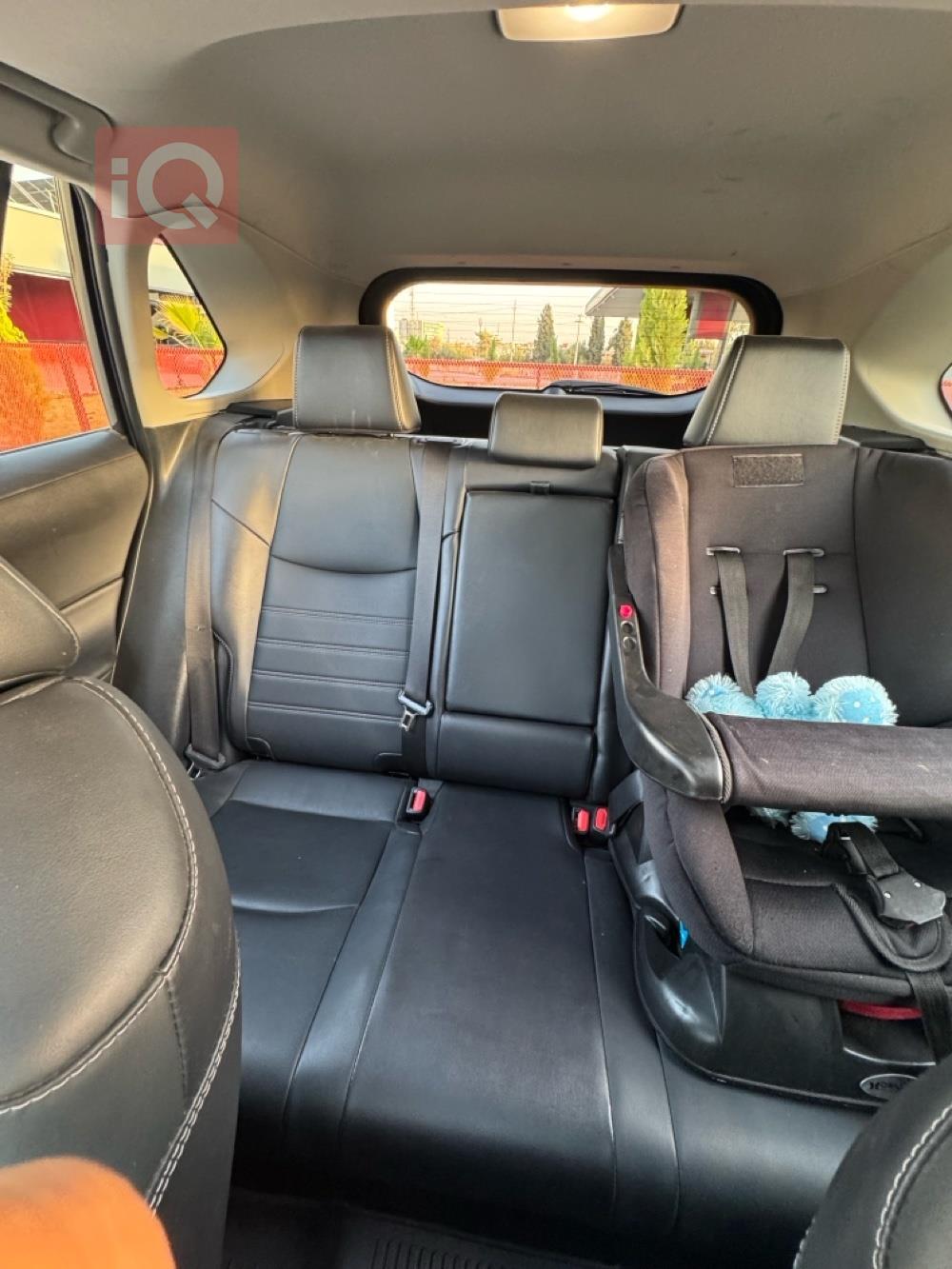 تويوتا راف 4